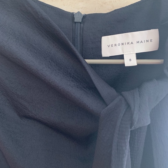 Veronika Maine Black Tie Blouse - Picture 4 of 8